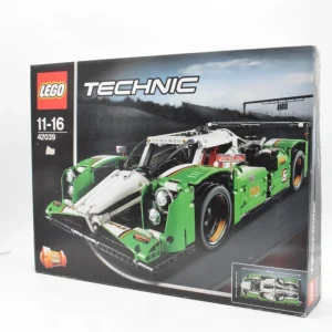 42039 – La voiture de course des 24 heures